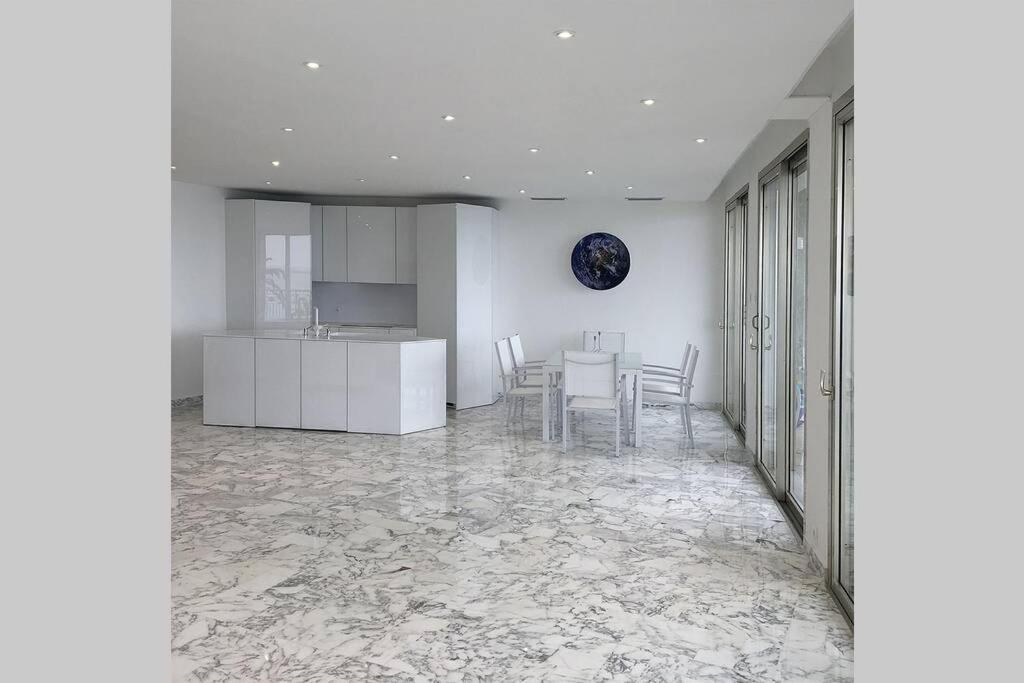 Promenade Des Anglais Amazing Sea View 140M2 3Br 니스 외부 사진